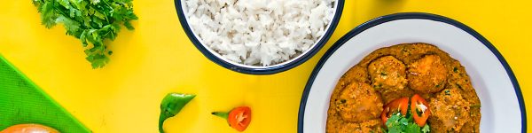 קציצות שעועית לבנה בקארי