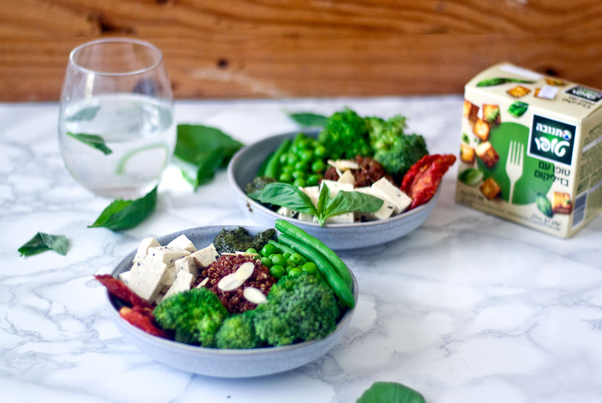 סלט קינואה טבעוני